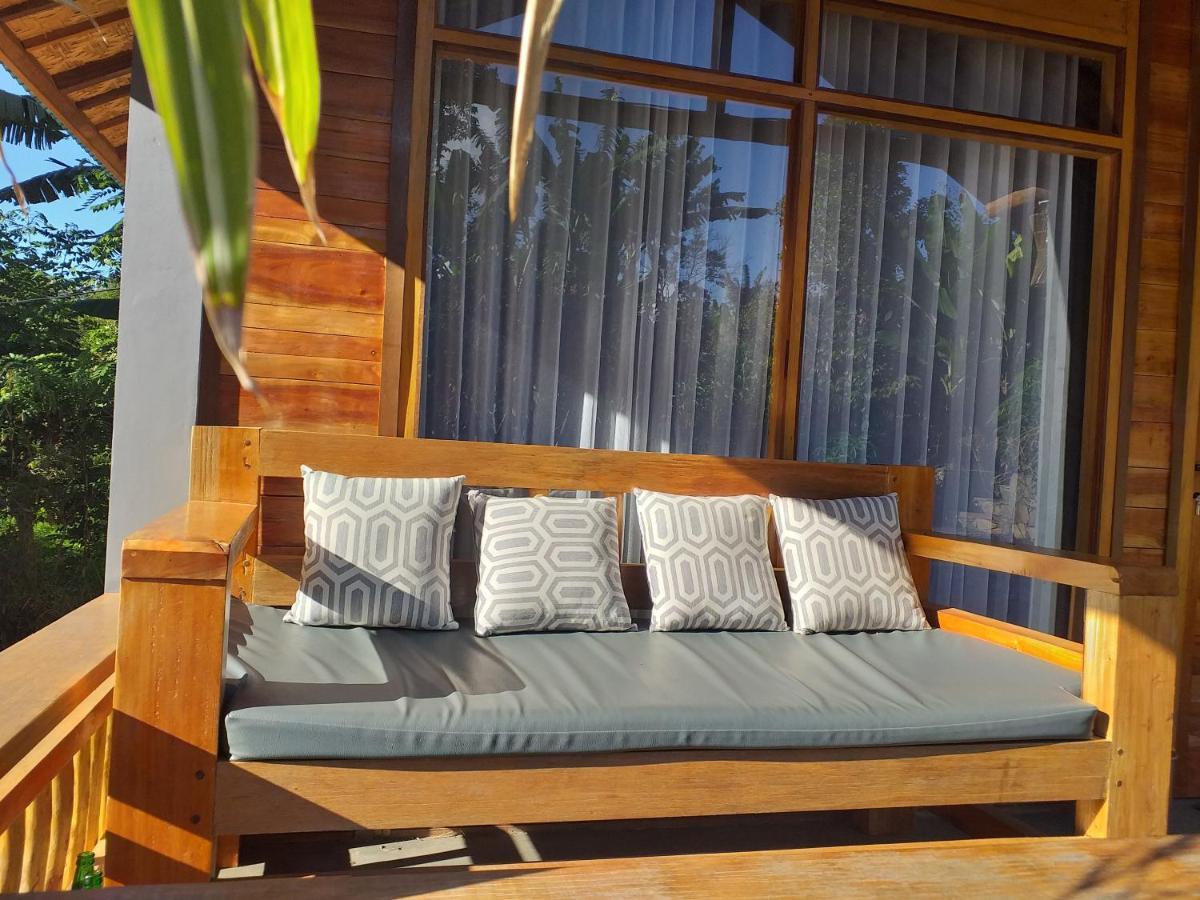 The Geckos Homestay Kelimutu Luaran gambar